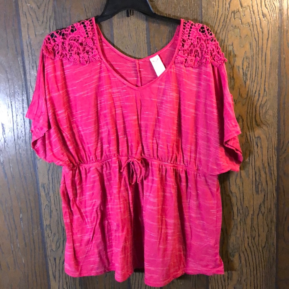 Cute crochet trim pink top women’s plus 4X